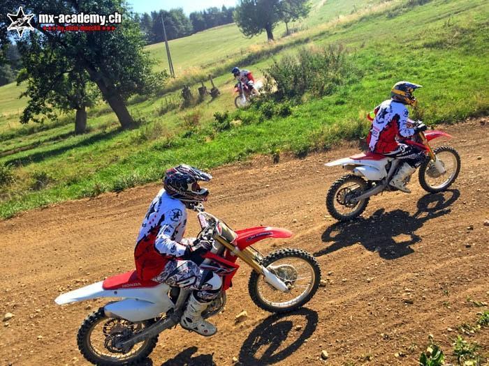 Teamevent in der Schweiz - MX-fahren