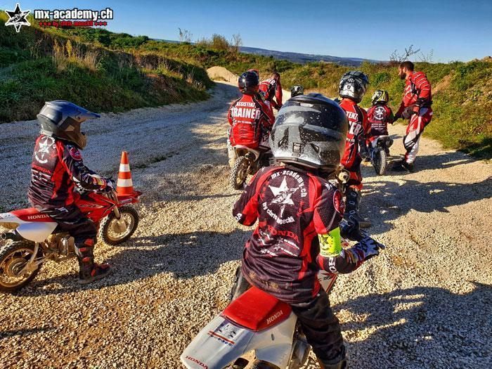 Kids motocross MX-Academy Switzerland – safe coaching on a Honda kids’ bike